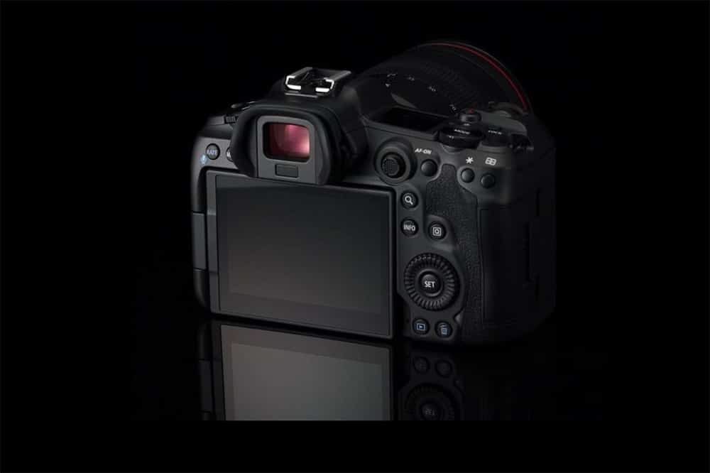 It also supports Canon's renowned Dual Pixel CMOS AF in all 8K modes.