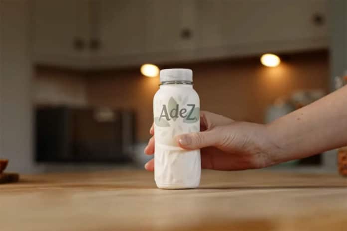 Coca-Cola to test its first paper bottle in Hungary this summer.