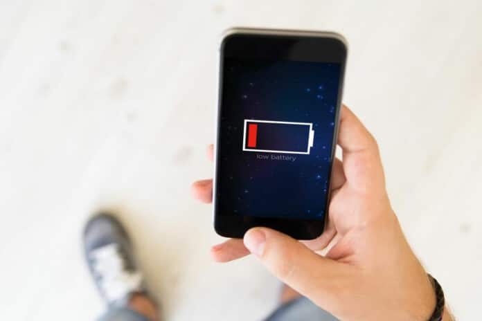 A simple switch of tape prolongs battery life and decreases self-discharge.
