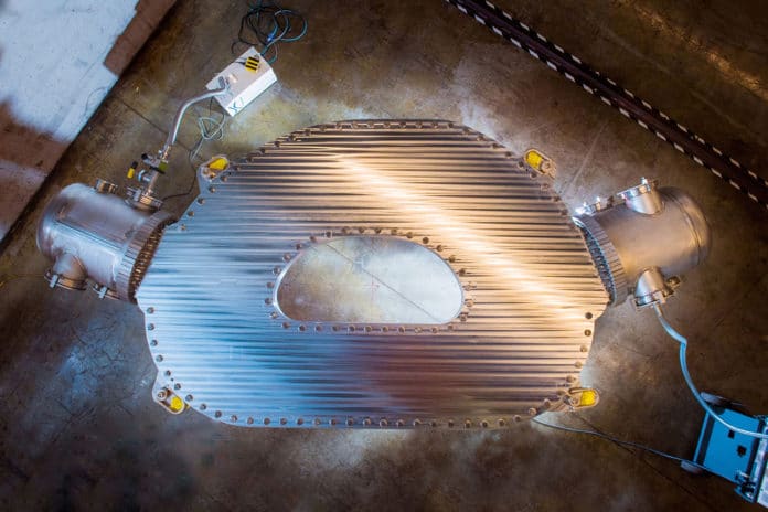 This large-bore, full-scale high-temperature superconducting magnet has demonstrated a record-breaking 20 tesla magnetic field.