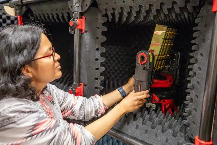 Dr. Ifana Mahbub demonstrates the Millibox anechoic chamber measurement setup for characterizing the antenna’s performance.