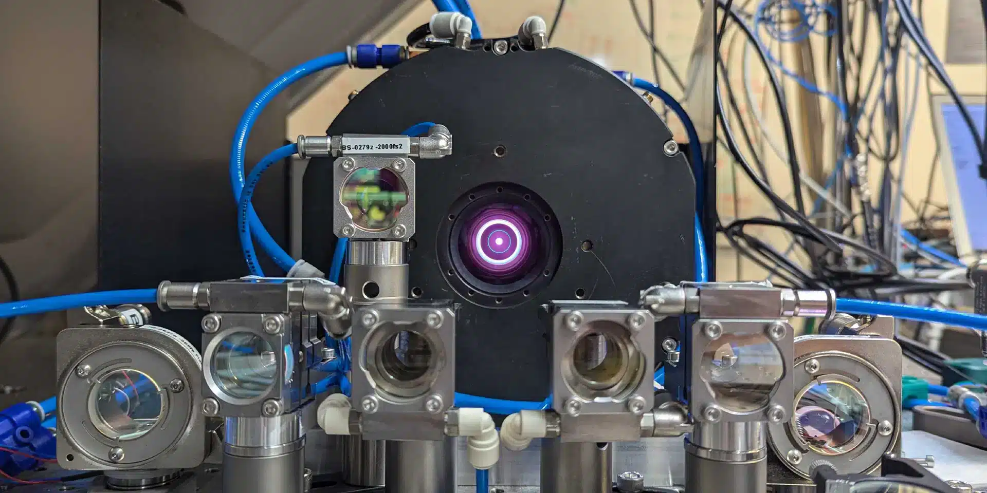 New Laser Oscillator Sets Record by generating 550 Watts of Ultra-Short Pulses