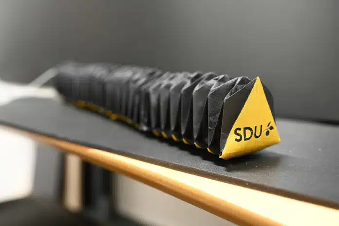 Snake robot could save lives.